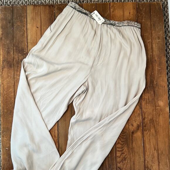 Vintage 80’s Dorothy Scholen wide leg high waisted silk like pants size 14 NWT - Picture 7 of 7